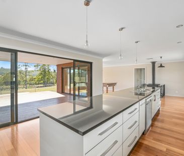 Peaceful Family Home - Photo 4