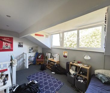 9 Talbot Avenue, Leeds, LS4 2PG - Photo 2