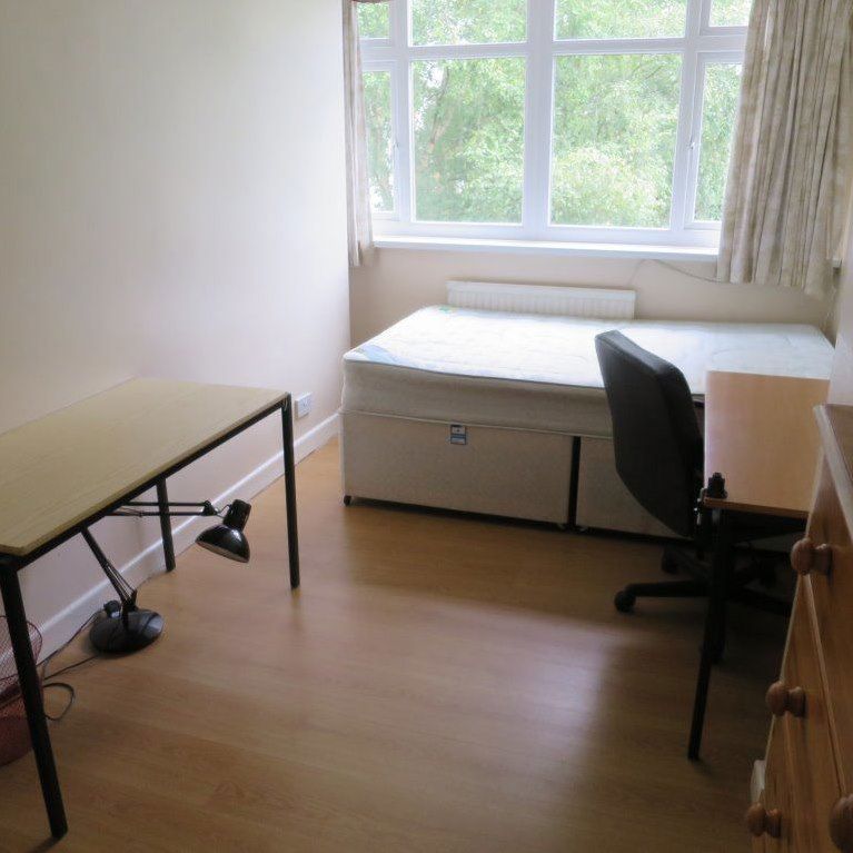 Horwood Close, Headington, Oxford - Photo 1