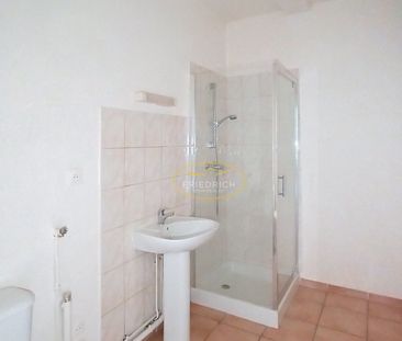 Location Appartement 2 pièces 44m² BAR LE DUC 55000 - Photo 3