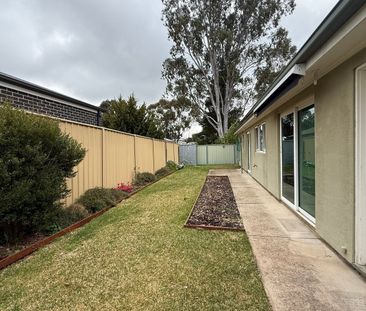 3/16A Emmett Street, Golden Square, Vic 3555 - Photo 5