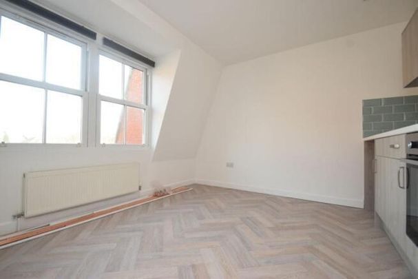 Dunbar Road, Southsea - Photo 1