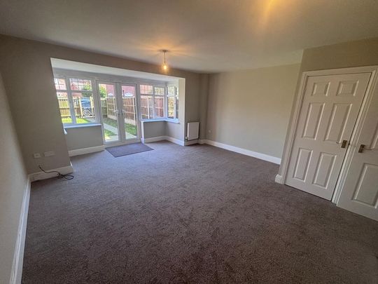 4 bedroom townhouse to rent - Photo 1