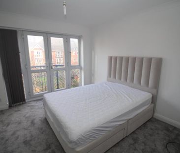 4 bedroom townhouse to rent - Photo 1