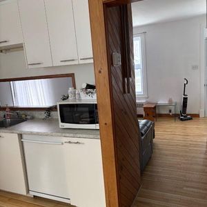 4 1/2 à louer - Photo 2