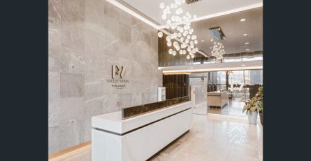 Fully Furnished + Fabulous Views in the Heart of Fortitude Valley - Photo 5