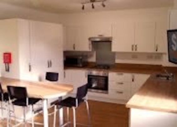 Room in a Shared House, Nottingham, NG3 - Photo 1