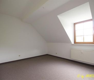 Dachgeschoss-Charme in schönster Lage von Flöha! - Photo 2