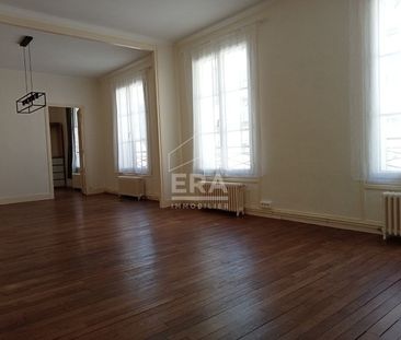 Location Appartement 5 pièces 105m² - Photo 2