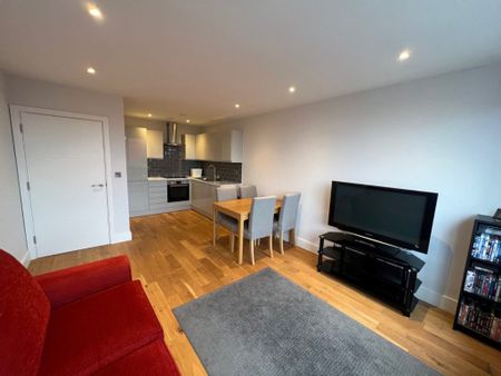 1 Bedroom Flat / Apartment - Southampton Road, Eastleigh - Photo 5