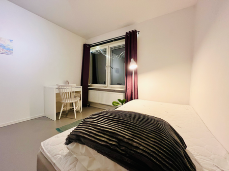 Roslagstullsbacken, Stockholm - Photo 5