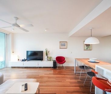 FULLY FURNISHED APARTMENT NEXT TO THE RIVER - Photo 3