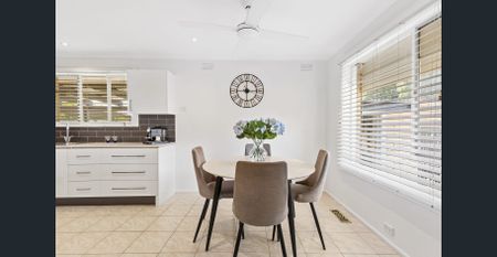 Space, Comfort and Convenience - Gardening Included! - Photo 3