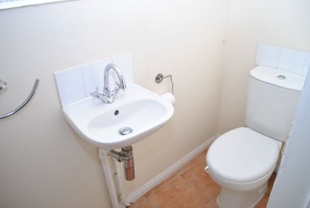 Milner Street, Newark, Notts, NG24 - Photo 2