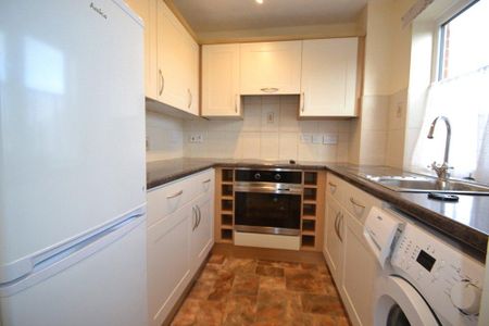 1 bedroom terraced house to rent - Photo 3