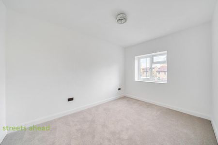 3 bedroom apartment to rent - Photo 5