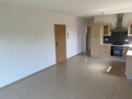 Appartement te huur - Foto 3