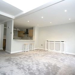 Mill House, Mill Race, River, Dover, CT17 0UR, Kent - Photo 1