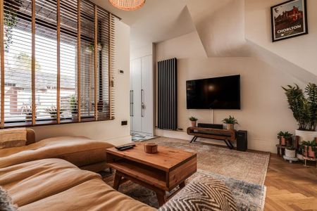 3 bedroom townhouse to rent - Photo 3