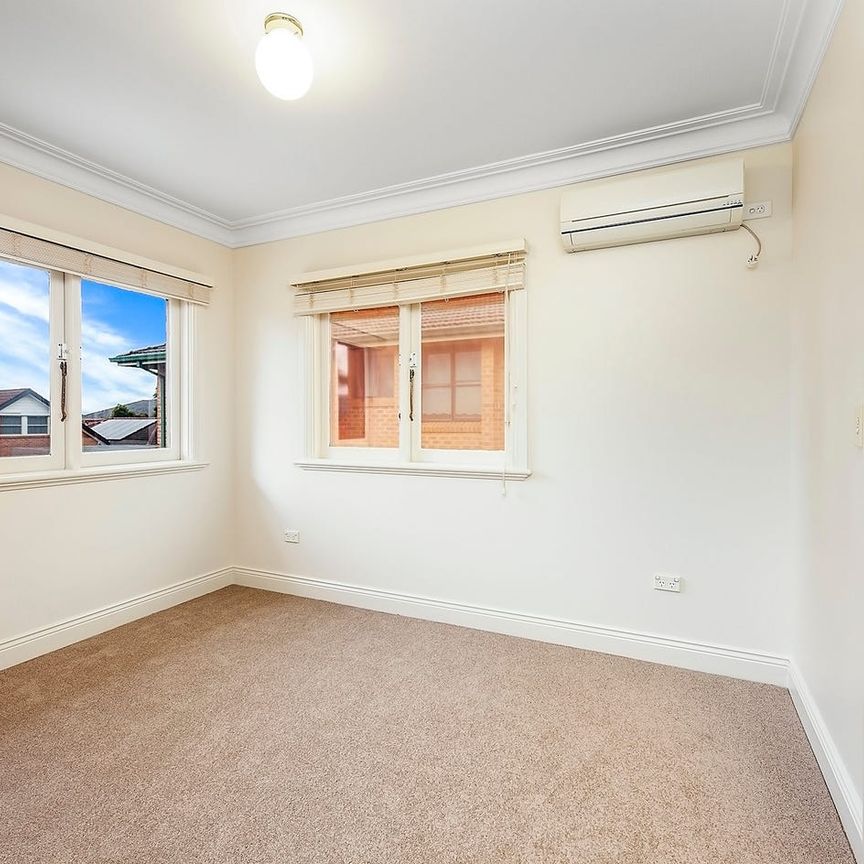 Immaculate Two Level Family Home - Photo 1