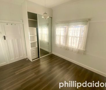 CHARMING FAMILY HOME - Photo 1