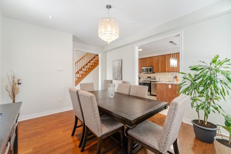 For Lease - 2025 Trawden Way, Oakville, Ontario - Photo 4