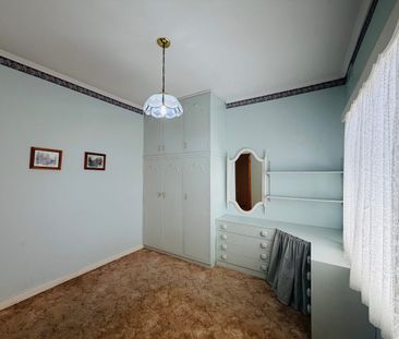 Charming Family Home in Edwardstown – 8 Gilpipi Avenue - Photo 5