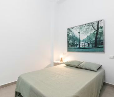 Carrer Martínez Cubells, Valencia, Valencian Community 46002 - Photo 2