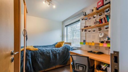 5 bedroom terraced house to rent - Photo 5