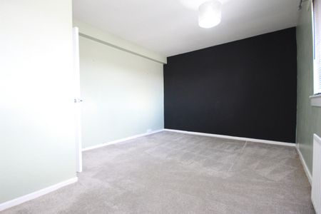 Woodside Crescent, Wishaw, ML2 - Photo 5