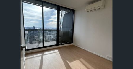 Prime Positioned Property With Ideal Layout & Sweeping Views! - Photo 3