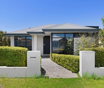 Spacious 3-Bedroom Home in the Heart of Baldivis - Photo 4