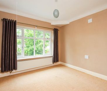 3 bedroom detached house to rent - Photo 3