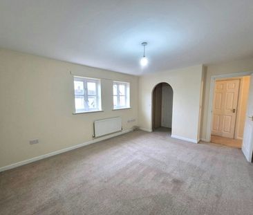 Town house to rent on - Photo 5