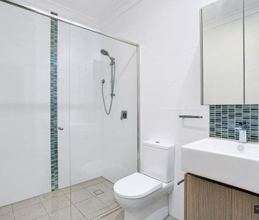 Executive Apartment in Ultra Convenient Position - Photo 5