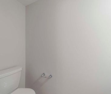 For Lease - 82 Feathertop Lane, Kanata, Ontario - Photo 6