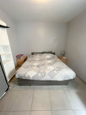 Appartement te huur in Sint-Niklaas - Photo 2