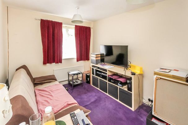 2 bedroom semi-detached house to rent - Photo 1