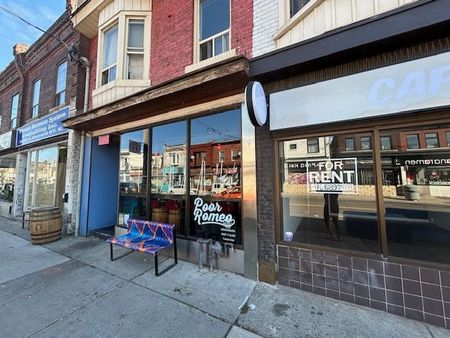 For Lease - 726 Gerrard Street Unit# Main, Toronto, Ontario - Photo 3