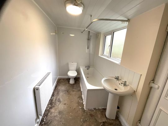 45 Nelson Street, YO12 7SZ, Scarborough - Photo 1