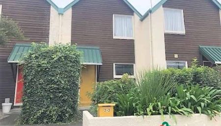 A Stroll to Cafes & Shops - Photo 4