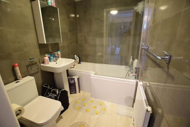 Pine Grange Bath Road, BH1, Bournemouth - Photo 1