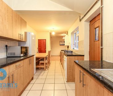 6 bed Semi-Detached House for Rent - Photo 4