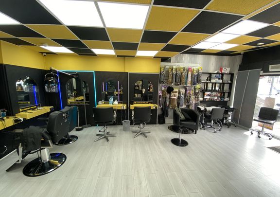 £1,250 PCM, Large Fitted and Equipped Hairdressing Salon/Barber Shop/Beauty Salon in Cowbridge Road East, Canton, Cardiff, CF5 1JJ - Photo 1