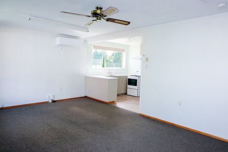 NORTH END TOWNHOUSE - Photo 2