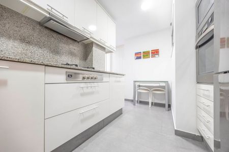 Avinguda de Blasco Ibáñez, Valencia, Valencian Community 46022 - Photo 3