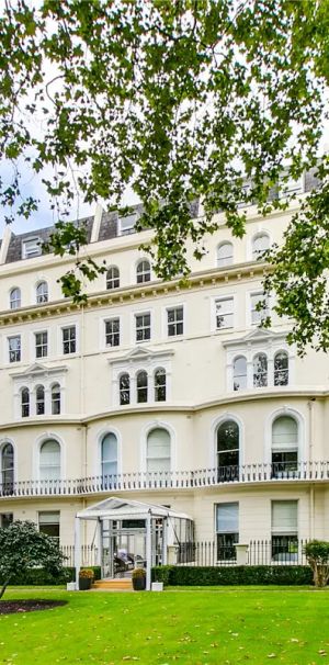 1 bedroom flat in 86-92 Kensington Gardens Sq - Photo 1