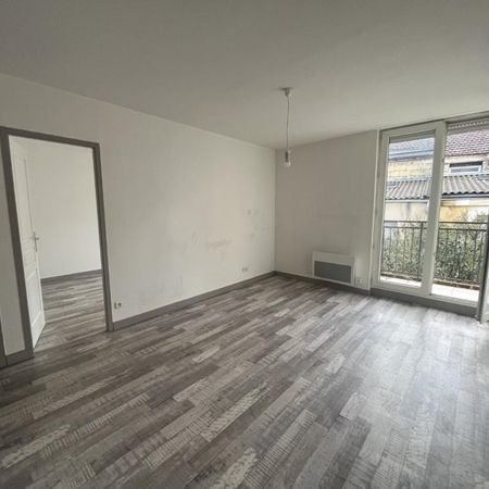 Location Appartement 2 pièces 41m² BORDEAUX 33800 - Photo 3