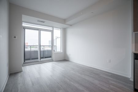 For Lease - 212 King William Street Unit# 722, Hamilton, Ontario - Photo 4