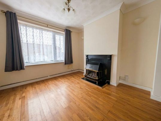 Aldermoor Avenue, Southampton, SO16 - Photo 1